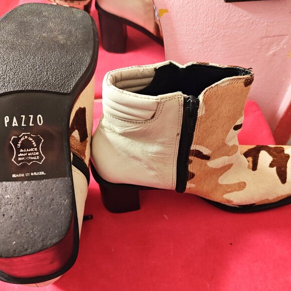 Vintage Pair of Cowhide - Picture 3 of 6